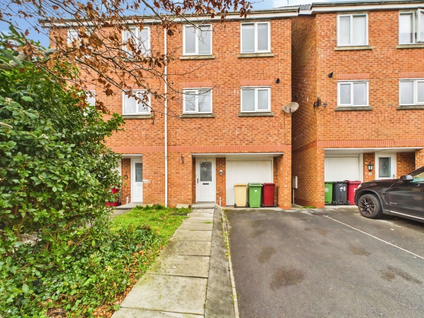 Images for Nuffield Close, Heaton, Bolton, BL1