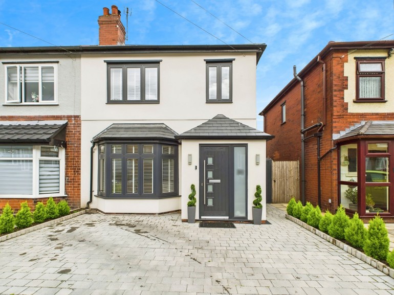 Thornton Avenue, Bolton, BL1