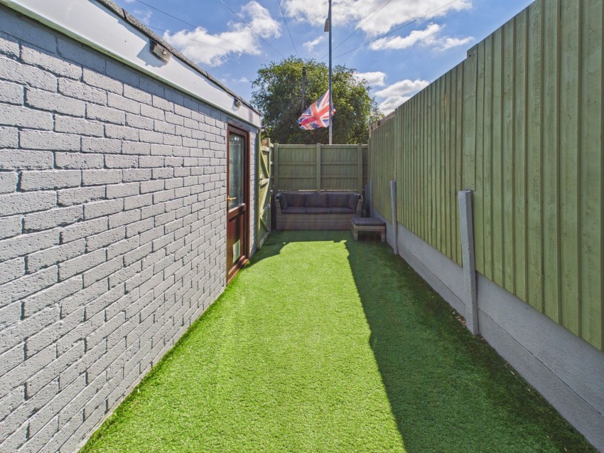 Images for Roslin Gardens, Bolton, BL1