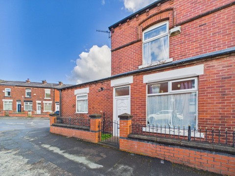 View Full Details for Queensgate, Heaton, Bolton, BL1