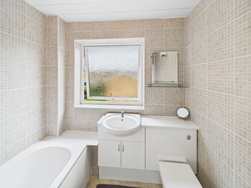 Images for Haddon House, Carslake Avenue, Heaton, Bolton, BL1