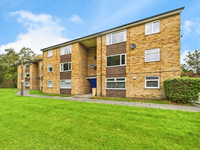 Images for Haddon House, Carslake Avenue, Heaton, Bolton, BL1