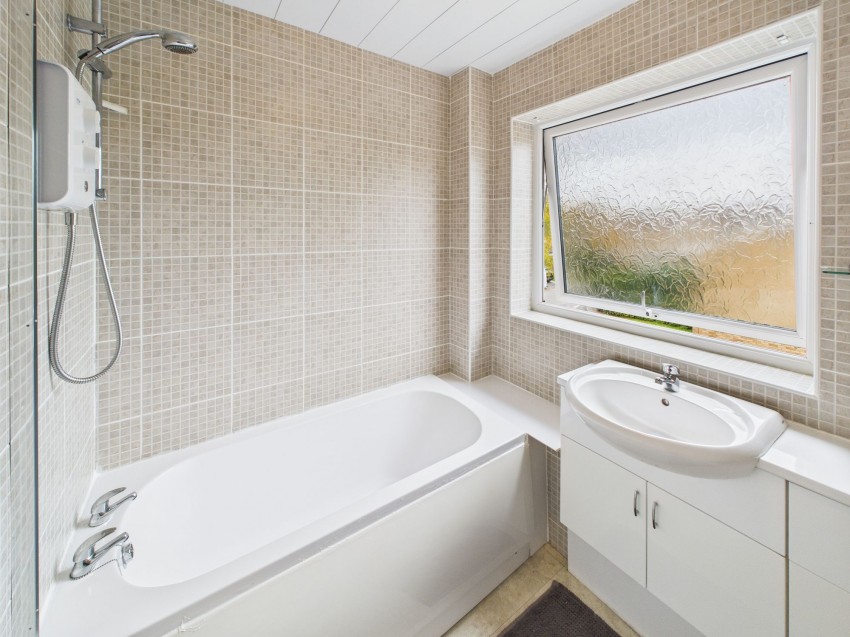 Images for Haddon House, Carslake Avenue, Heaton, Bolton, BL1