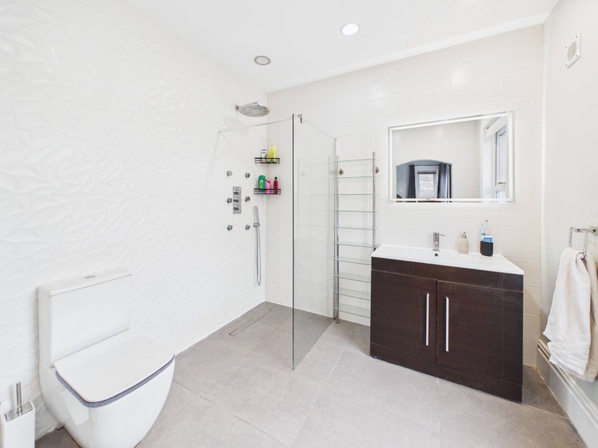 Images for Bennetts Lane, Smithills, Bolton, BL1