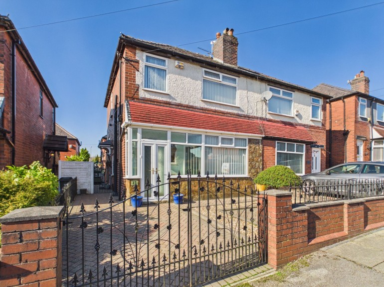 Melrose Avenue, Heaton, Bolton, BL1