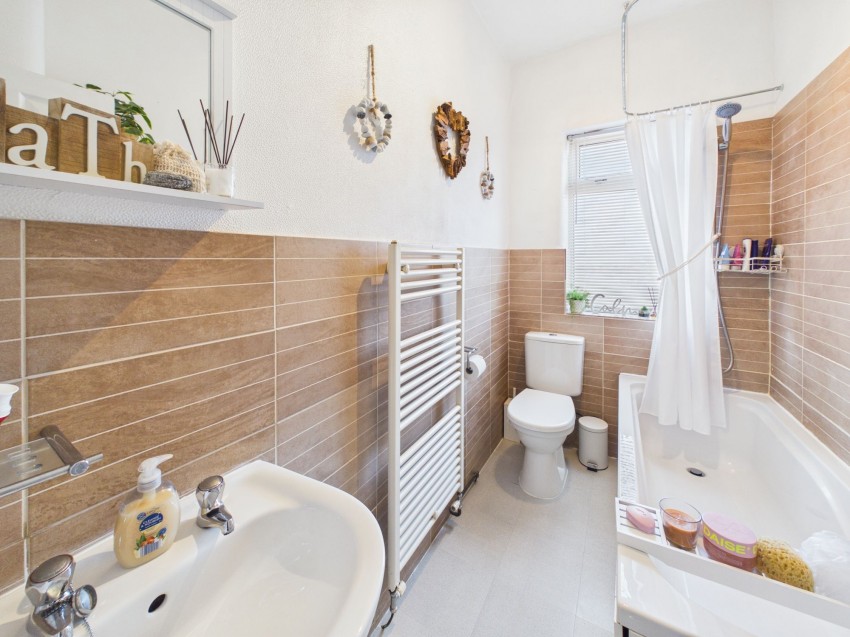Images for Stratford Avenue, Smithills, Bolton, BL1