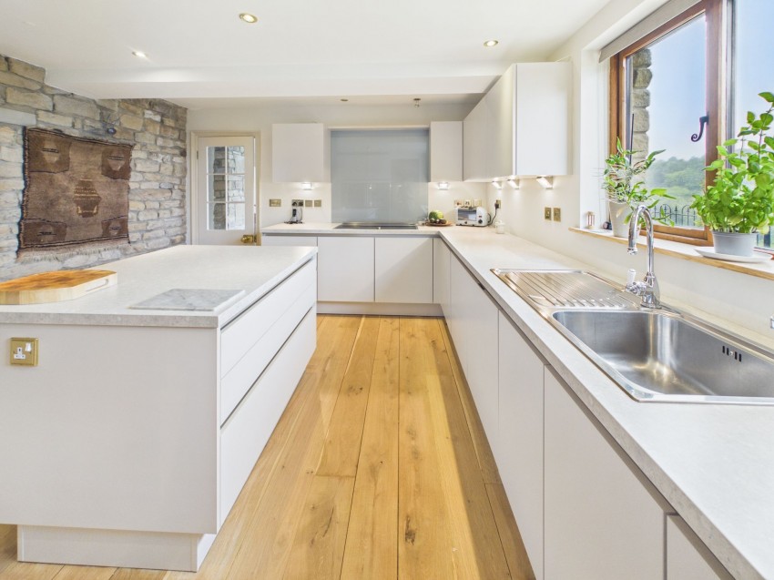 Images for Walker Fold, Smithills, Bolton, BL1