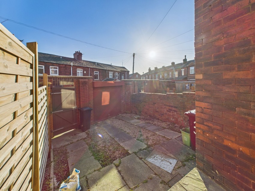 Images for Lincoln Road, Heaton, Bolton, BL1